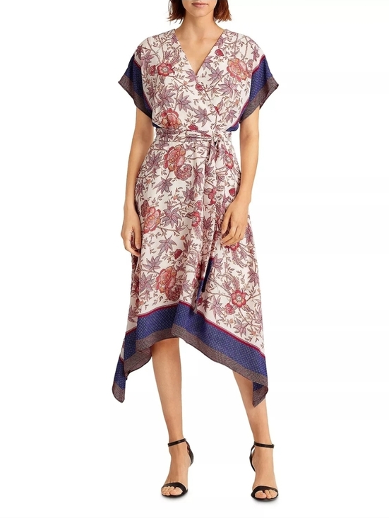 Ralph Lauren Dresses & Skirts - Nwt Lauren Ralph Lauren Floral V-Neck Handkerchief Hem